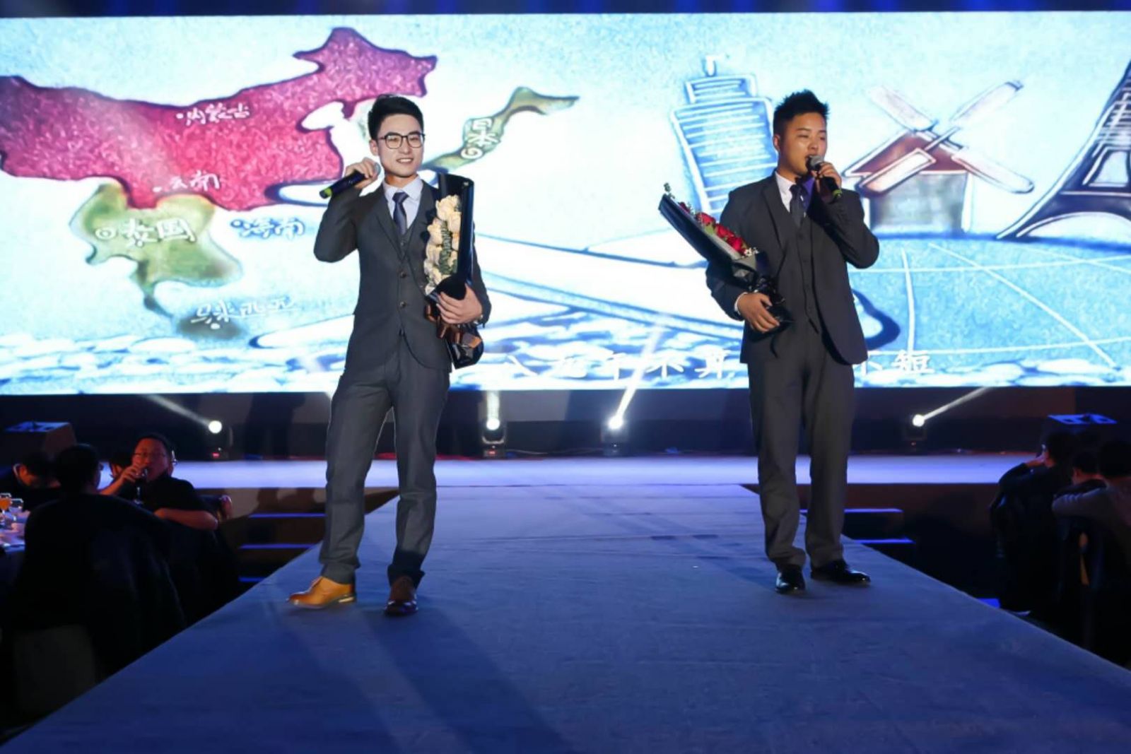 年會原創歌曲《光云，我們的家》