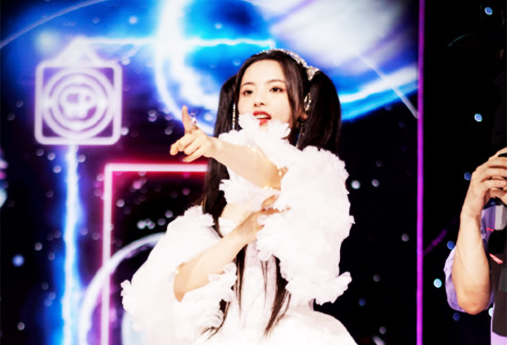 楊超越生日會現場