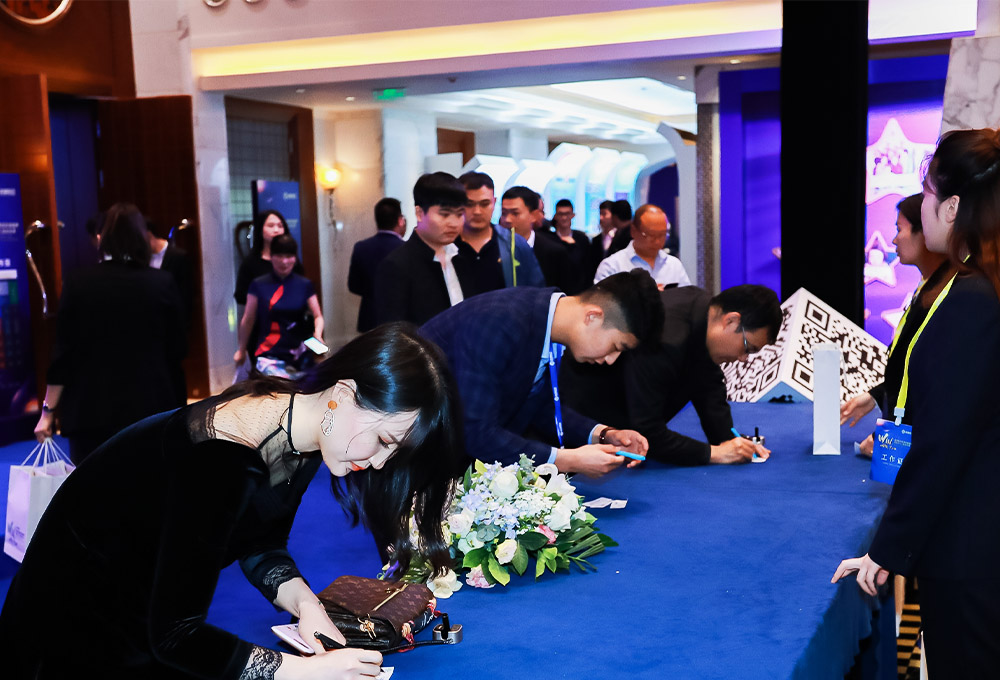 可電子二維碼掃描簽到和傳統簽到同時進行