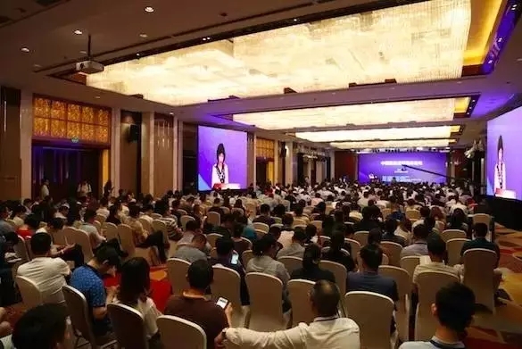 案例|中國服裝定制高峰論壇暨浙江省時尚產業聯合會成立大會