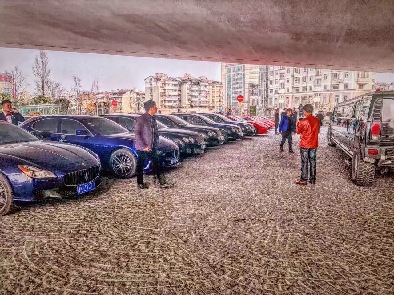 伍方汽車 專業靈活展現“浙江服務”