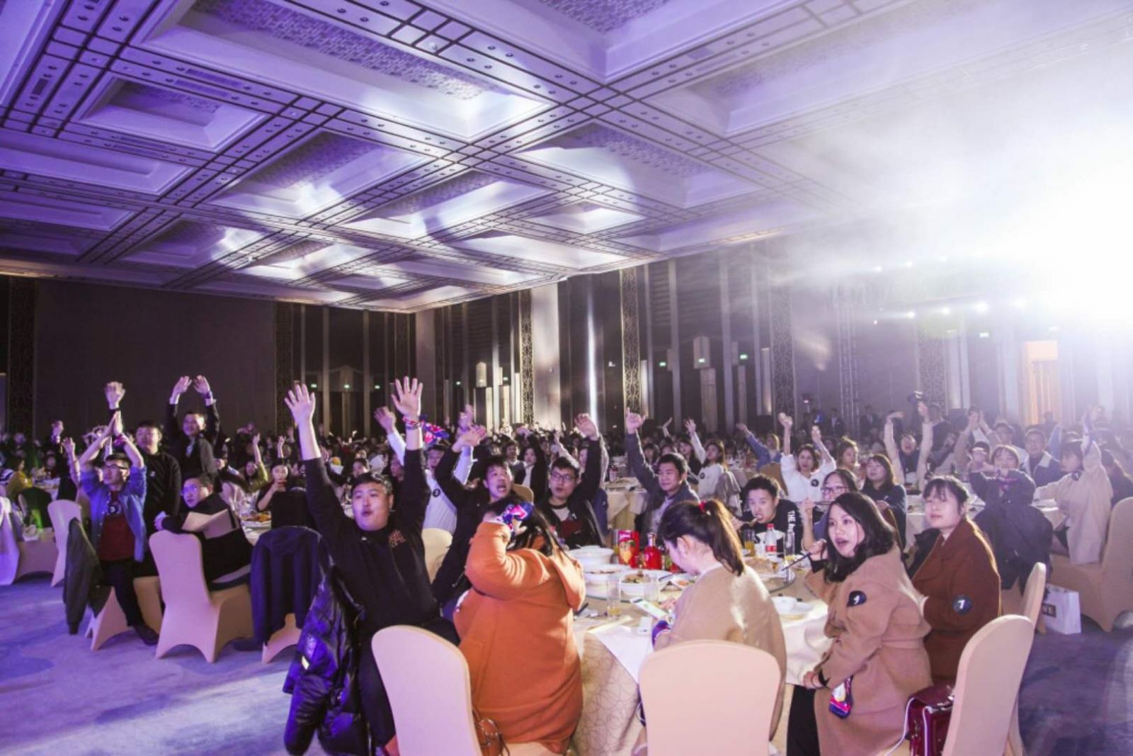 年會抽獎搖臂抽獎