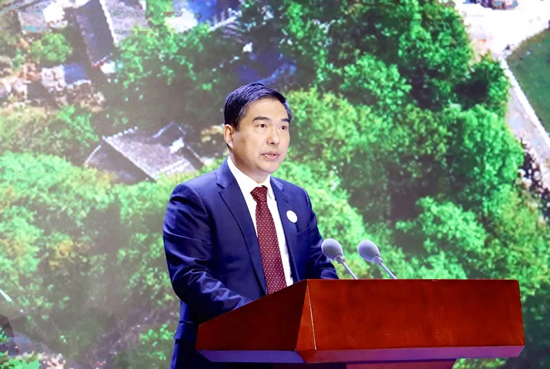 甘肅省副省長(zhǎng)、隴南市委書(shū)記孫雪濤發(fā)表演講